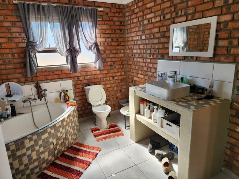 3 Bedroom Property for Sale in Bloemhof North West